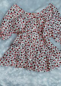 Floral Print top❤️✨