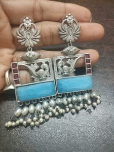 Vintage-Style Silver Tone Dangle Earrings(Absolute