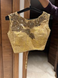 Beautiful Lehanga With Choli And Dupatta