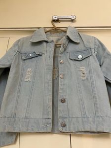 TRENDY CROP DENIM JACKET