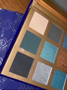 Vortex Eyeshadow Palette