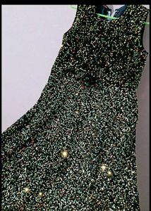 Sparkling Sleeveless Sequin Dress