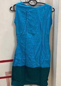 Designer Cotton Kurti Neck Cutout