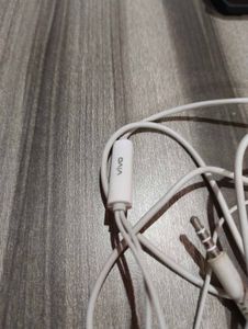 VIVO Wired Headphones(working Perfectly)🎼