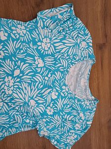 Ladies Top Tshirt
