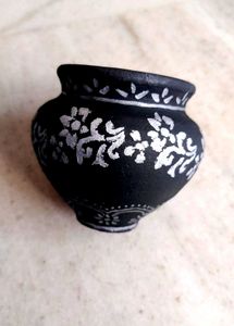 Design Clay Pots