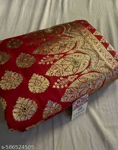 Bridal Marron & Gold Banarasi Saree
