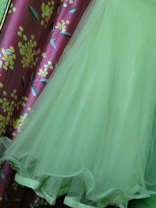 Elegant Crop Top Lehenga With Dupatta Set 🩷