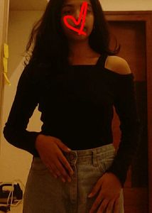 One Hand Off-Shoulder Shirt