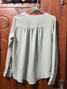 Elegant Green Lace Trim Blouse