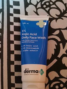 Derma Co Kojic Acid Face Wash