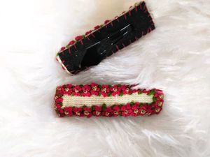 Floral Hair Clips (Set of 2)