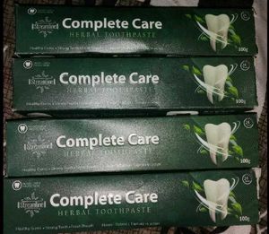 New Pack 4 Complete Care Toothpaste