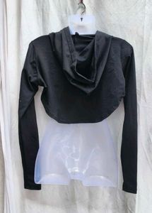 402011. Black Cropped Hoodie