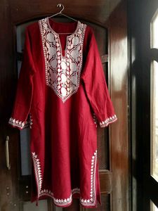 Floral Embroidered Wool Pheran