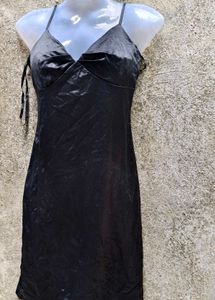 N. SEXY BLACK SHINNY BODYCON