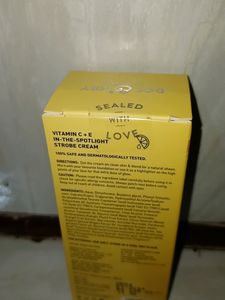 Dot &amp; Key Strobe Cream Vitamin C
