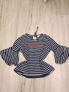 Trendy Influencer Bell Sleave Top