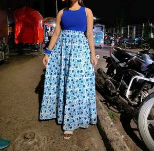 Blue & White Floral Print Maxi Skirt