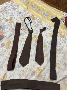 School Belt-tie