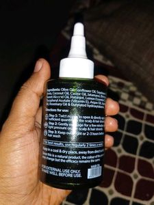 Traya Nourish Hair Oil bottle