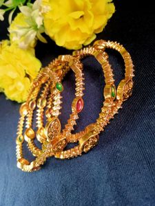 Premium quality Lakshmidevi Kudan  Stone Bangles