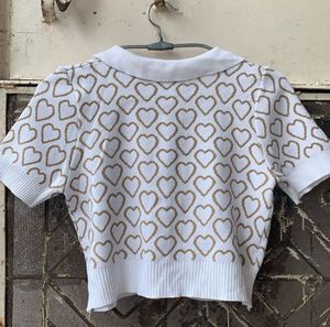Heart Print Crop Top🤎