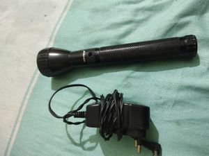 Rechargeable LED Flashlight