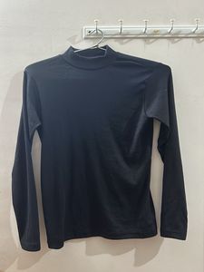 Black Fitted Top