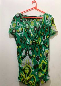 Green Patterned Top stretchy 36-44