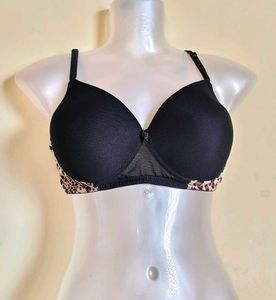 34D 🎁Buy 2 Get 1 Free🎁 Stylish Black Bra