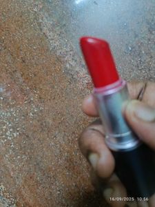 Orginal Mac Red Lipstick