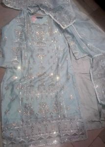 Sale On 3 Days Beautiful Pakistani dress Havy Work