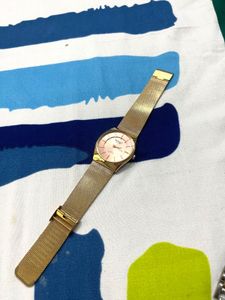 Vintage OMAX Gold Tone Watch