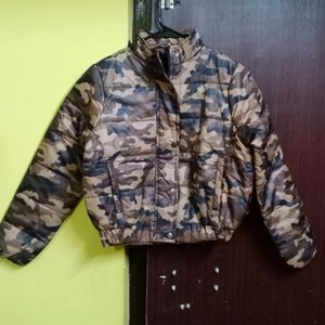 Camouflage Women Puffer Crop Jacket