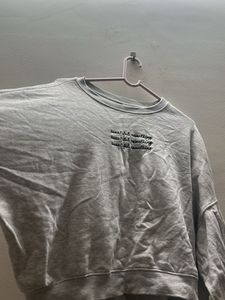 h&amp;m sweatshirt