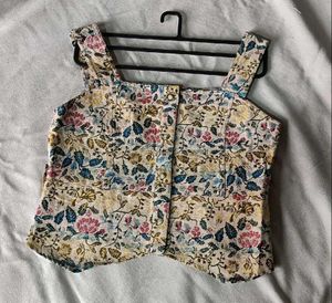 Korean Top With Belt 🎀...