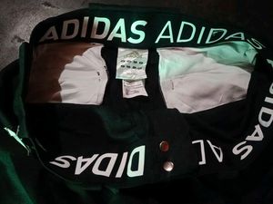 orginal Adidas Black capri