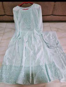 Brandnew Nairacut Kurti Palazzo Set 🤩🤩