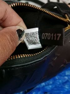 LOUIS VUITTON PARIS Black Sling Bag