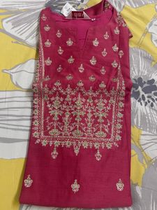 Elegant Pink Embroidered Kurta