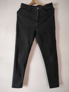 Ginger Ankle Length Black Jeans For Women, 30