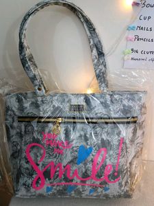 Stylish 'Smile' Tote Bag