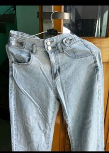 Light Wash Wide Leg Jeans