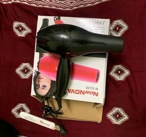 Brand New Nova Hair Straightener