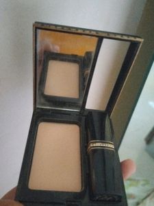 Elizabeth Arden Flawless Compact With Lipstick