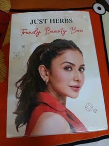 Just Herbs Makeup Kit😍Seal Packed✅️
