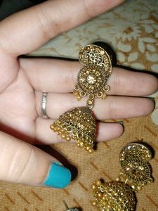 Jhumka Earrings Set