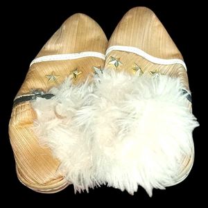 Shop Old Stock : Girls Jooti 11no. For Kids