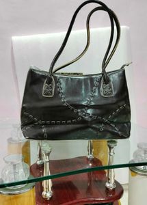 Handbags 👜